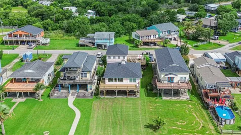 1521 John Street San Leon TX 77539