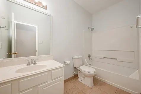 1922 S Bevington Oaks Circle Katy TX 77450