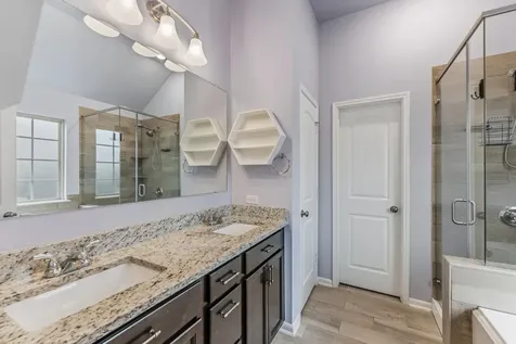 148 Emery Oak Way Huntsville TX 77320