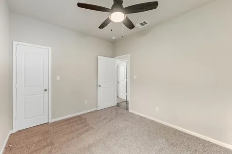 148 Emery Oak Way Huntsville TX 77320