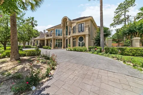 2814 Cedar Woods Place Houston TX 77068
