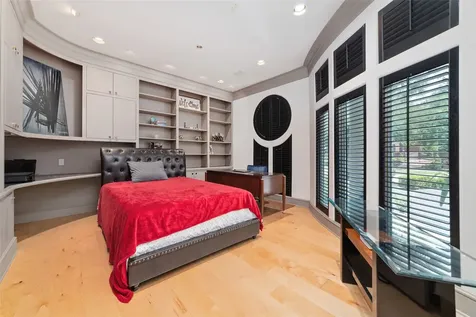 2814 Cedar Woods Place Houston TX 77068