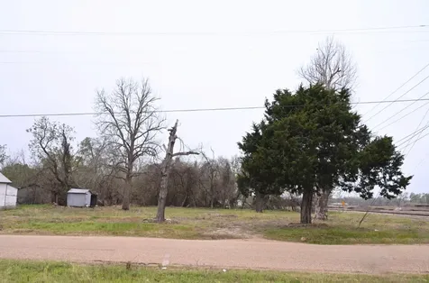 438 Low Wood Road Somerville TX 77879