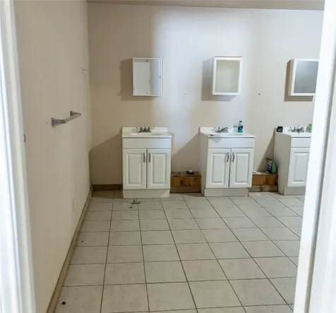 600 NE Avenue Kermit TX 79745
