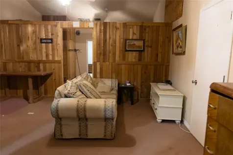 600 NE Avenue Kermit TX 79745