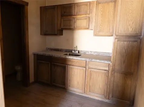 600 NE Avenue Kermit TX 79745