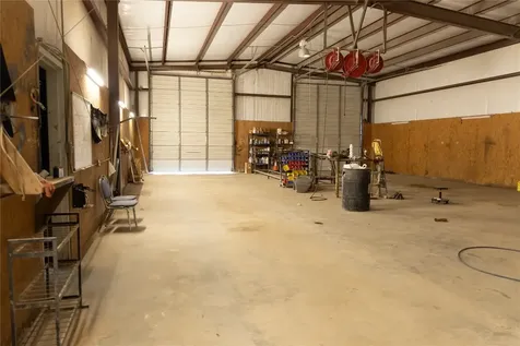 600 NE Avenue Kermit TX 79745