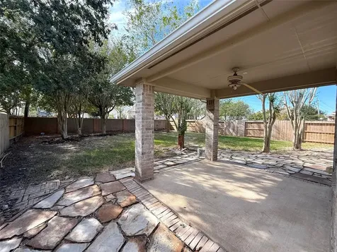 13102 Castlewind Lane Pearland TX 77584