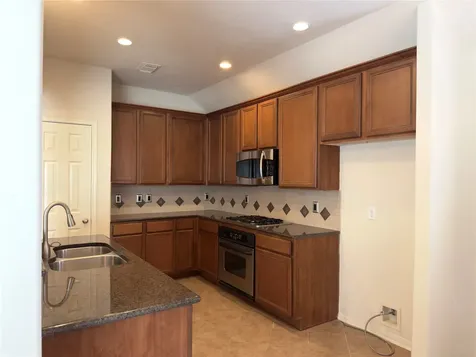 13102 Castlewind Lane Pearland TX 77584