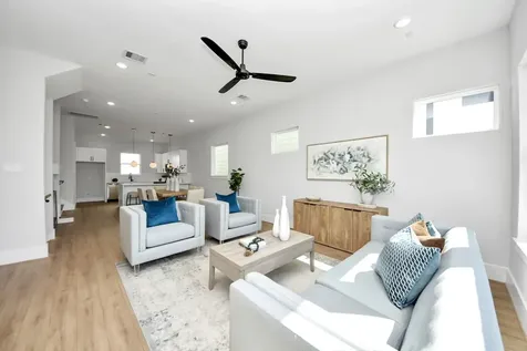 1207 Cavalcade Street A Houston TX 77009