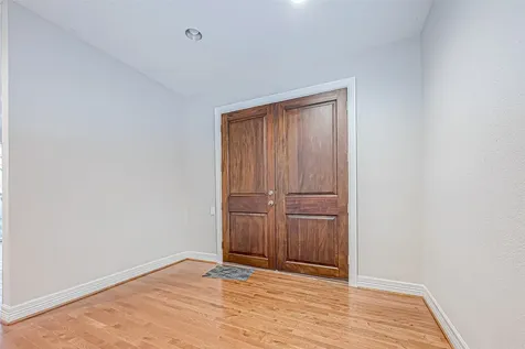316 Litchfield Lane Houston TX 77024
