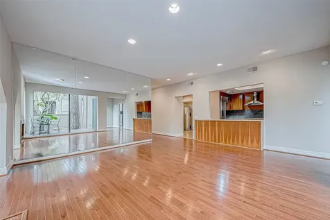 316 Litchfield Lane Houston TX 77024