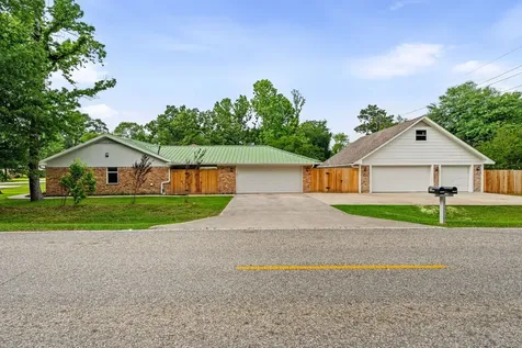 25804 Maplewood Drive Spring TX 77386