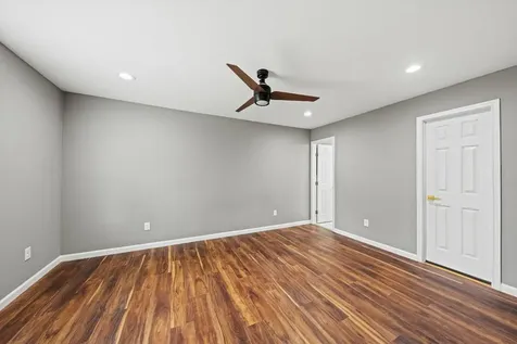 25804 Maplewood Drive Spring TX 77386
