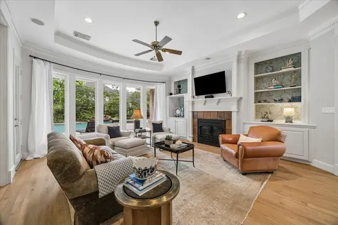 11421 Whippoorwill Road Houston TX 77024