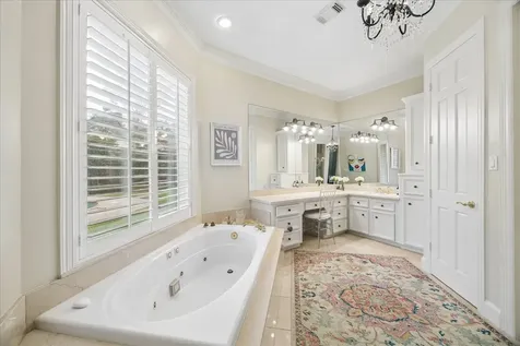 11421 Whippoorwill Road Houston TX 77024