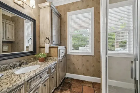 11421 Whippoorwill Road Houston TX 77024