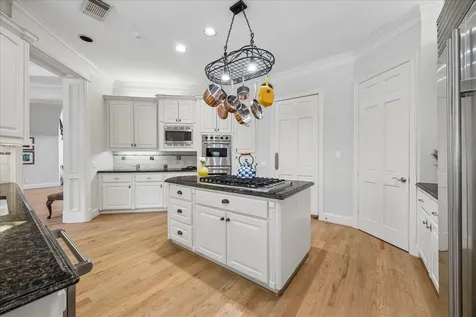 11421 Whippoorwill Road Houston TX 77024