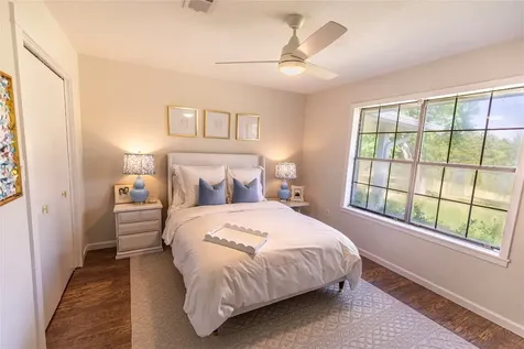 145 Camilla Circle Bellville TX 77418