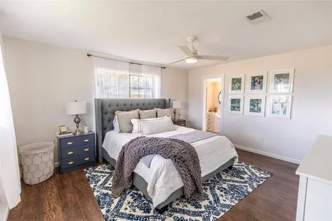 145 Camilla Circle Bellville TX 77418