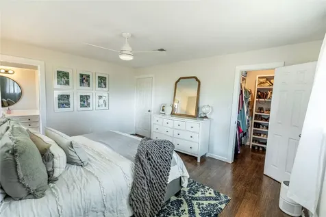 145 Camilla Circle Bellville TX 77418