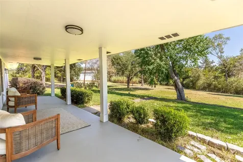 145 Camilla Circle Bellville TX 77418
