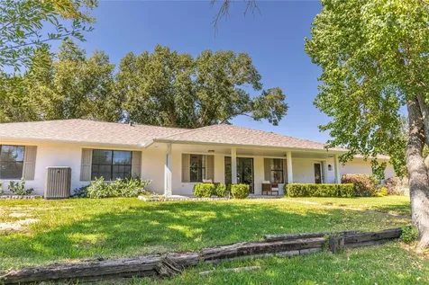 145 Camilla Circle Bellville TX 77418