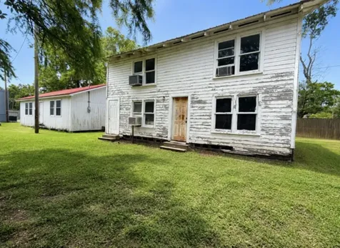895 Tx State Highway 62 Buna TX 77612