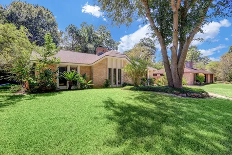 3706 Haven Pines Drive Kingwood TX 77345