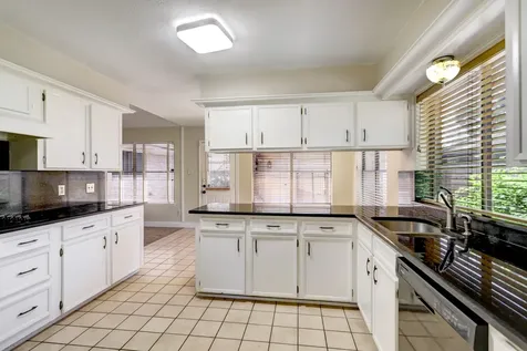 3706 Haven Pines Drive Kingwood TX 77345