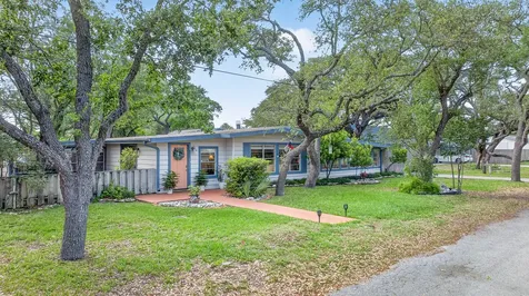 307 N 4th Street Fulton TX 78358