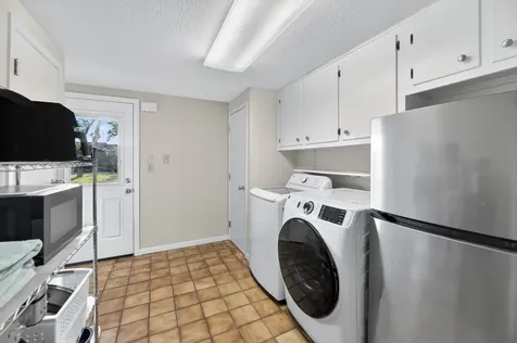 307 N 4th Street Fulton TX 78358