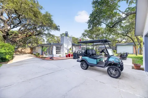 307 N 4th Street Fulton TX 78358