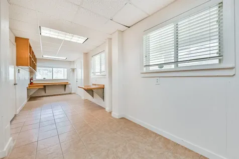 5723 Stewart Avenue Galveston TX 77551