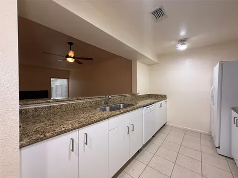 1629 S Kirkwood Road 202 Houston TX 77077