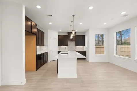 7647 Swooping Swallow Lane Katy TX 77493