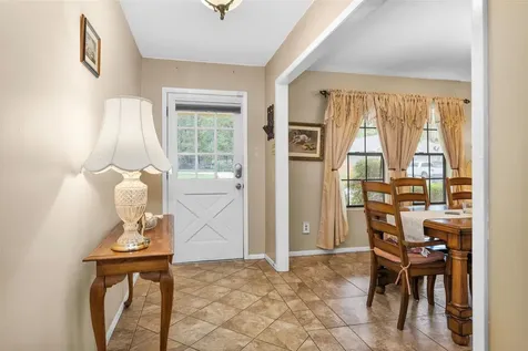 2117 Bershire Drive Huntsville TX 77340