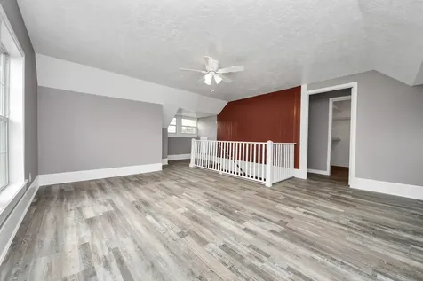 837 Fowlkes Street Sealy TX 77474