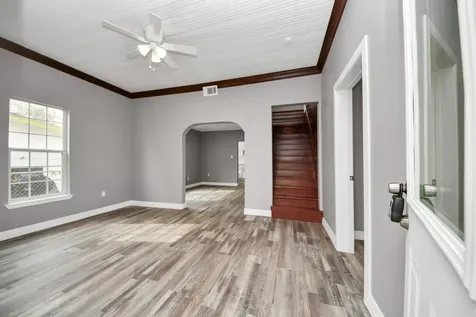 837 Fowlkes Street Sealy TX 77474