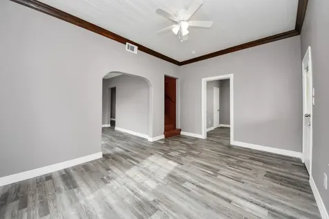 837 Fowlkes Street Sealy TX 77474