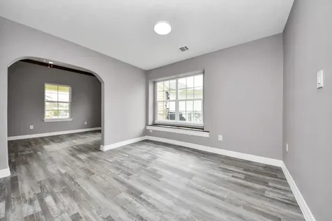 837 Fowlkes Street Sealy TX 77474