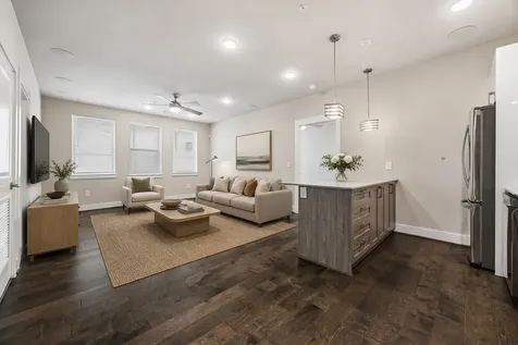 4819 Caroline Street 104 Houston TX 77004