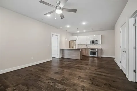 4819 Caroline Street 104 Houston TX 77004
