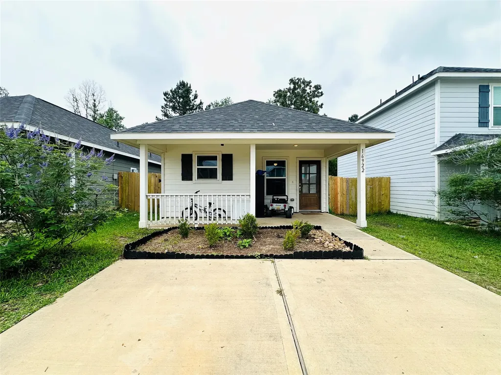 16922 Marie Village Drive Conroe TX 77306