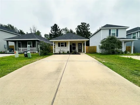 16922 Marie Village Drive Conroe TX 77306