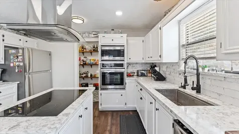 10 Shady Oaks Drive Huntsville TX 77320