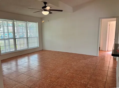 446 Capehill Drive Houston TX 77598
