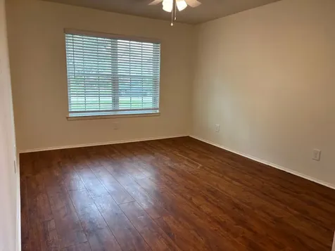 446 Capehill Drive Houston TX 77598