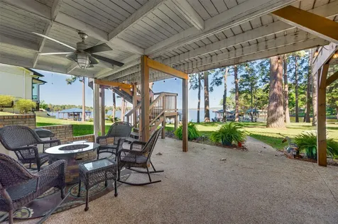 536 Wildewood Drive Chandler TX 75758