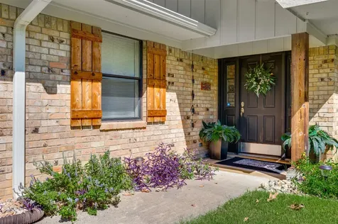 536 Wildewood Drive Chandler TX 75758